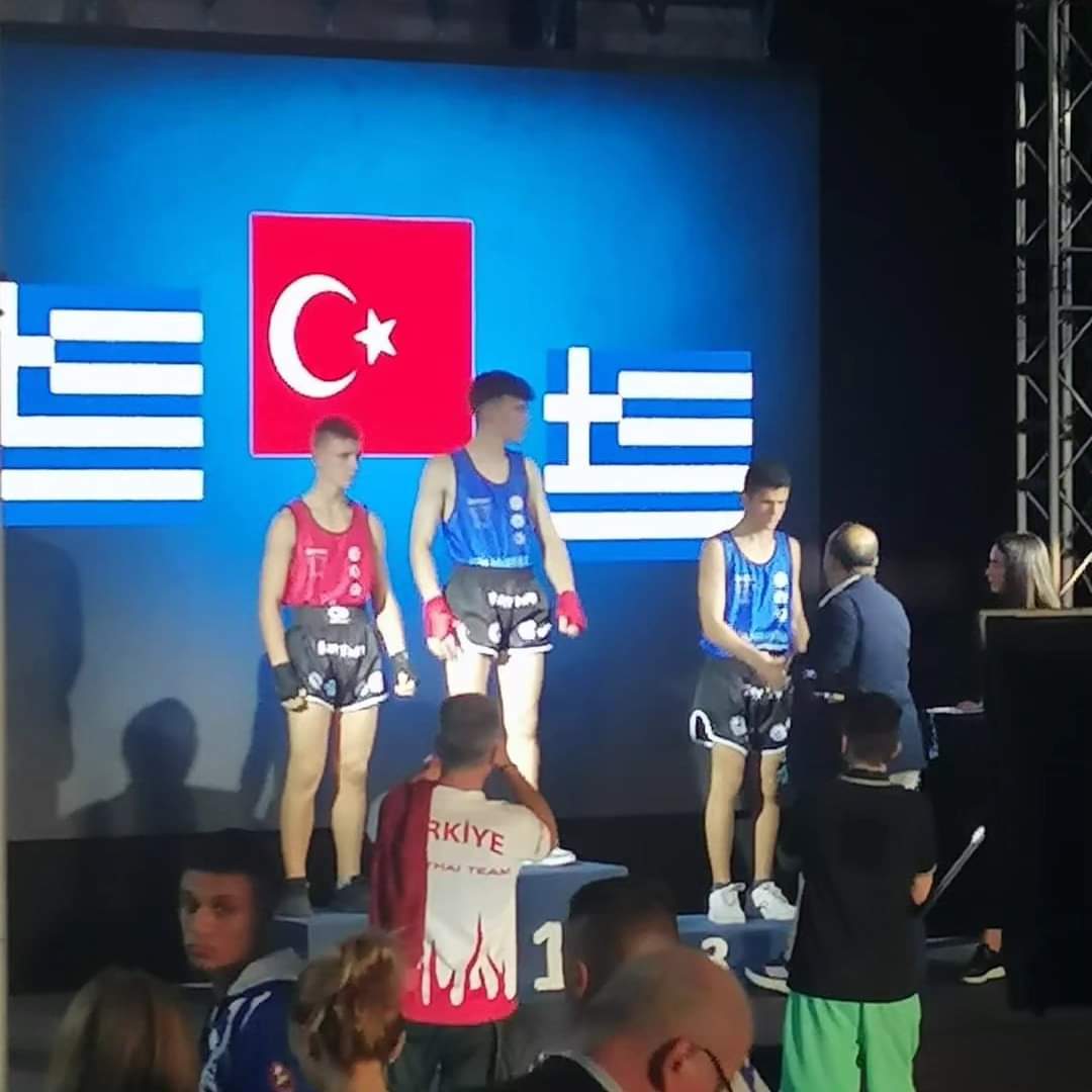 hellas-dream-team-peiraias-para-muay-thai-sportshunter-3