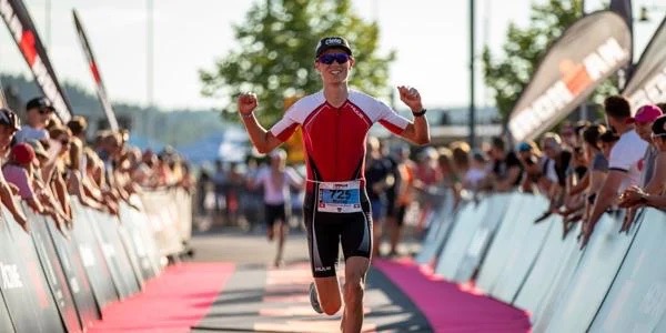 project-possible-triathlo-kai-iron-man-athina-sportshunter-gallery-1