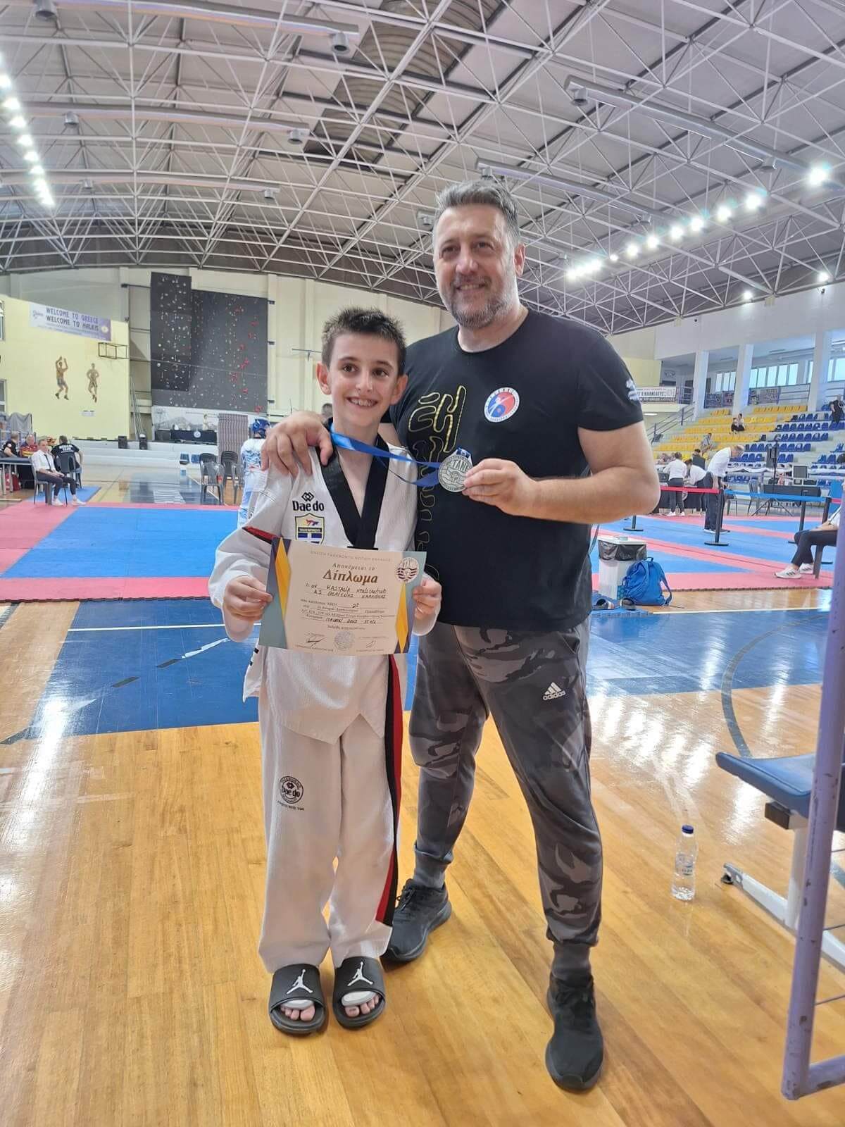 theagenis-taekwondo-kallithea-deutero-diasilogiko-protathlima-etane-sportshunter-4