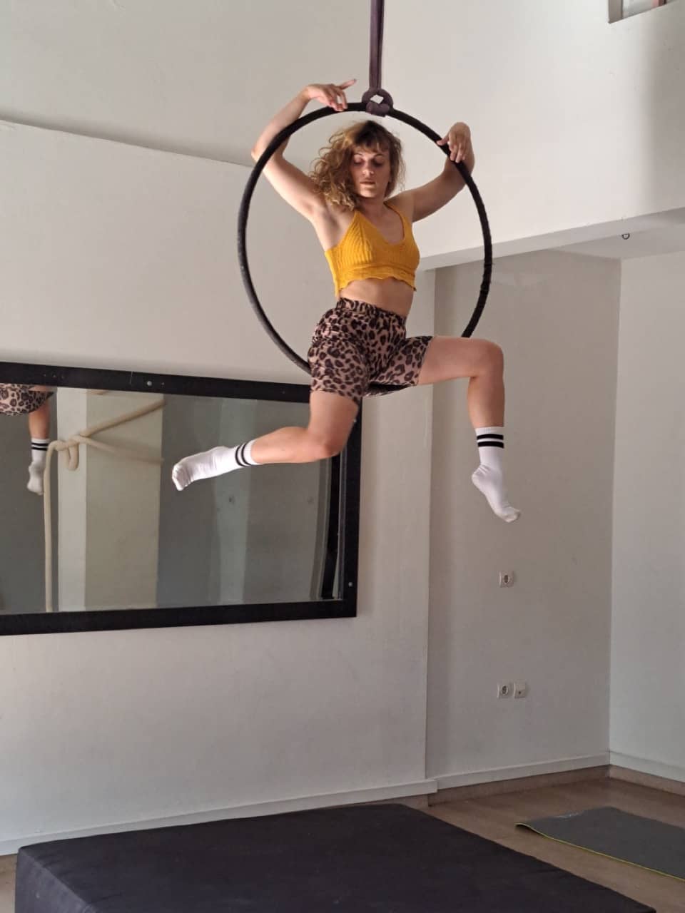 catgang-aerial-hoop-nea-filadelfia-lina-sportshunter-2