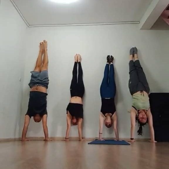 catgang-handstands-nea-filadelfia-lina-sportshunter-4