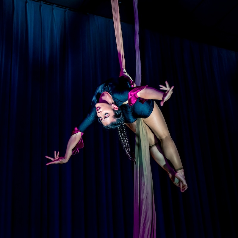 Cirqles Aerial Creartivity