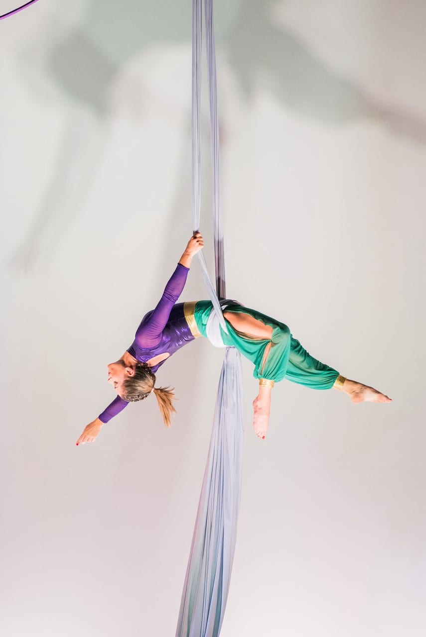 cirqles-aerial-creartivity-chania-aerial-arts-chania-sportshunter-aerial-silks-1