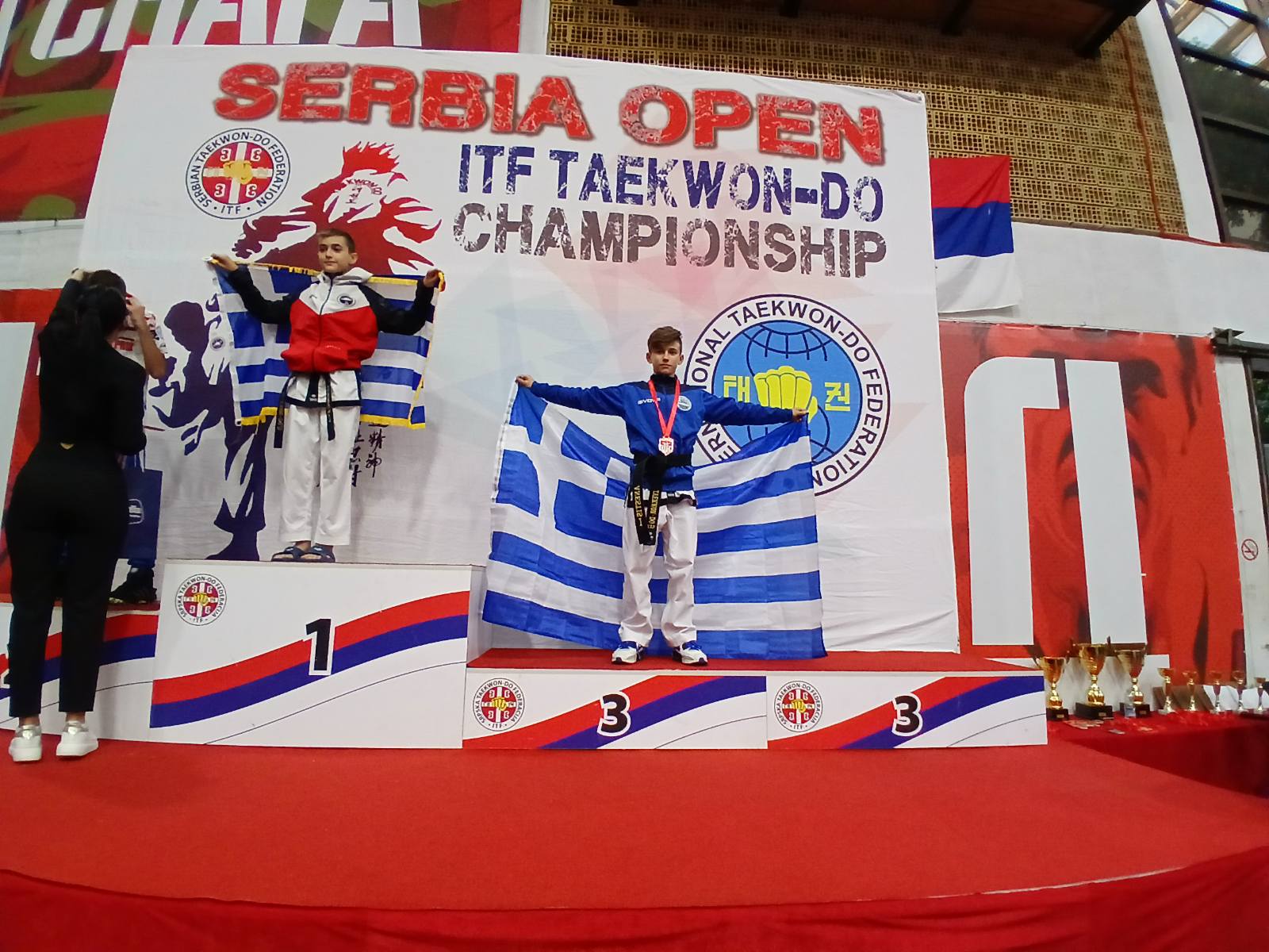 taekwondo-kastellas-taekwondo-peiraias-epistrofi-ton-athliton-mas-apo-to-NOVI-SAD-sportshunter-1