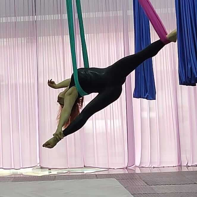 venus-yoga-and-aerial-place-aerial-yoga-acharnes-sportshunter-4